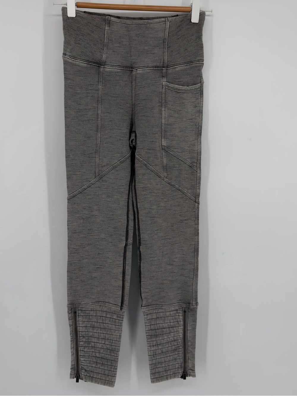 Free People‎ Movement Gray Moto Athletic Leggings XS